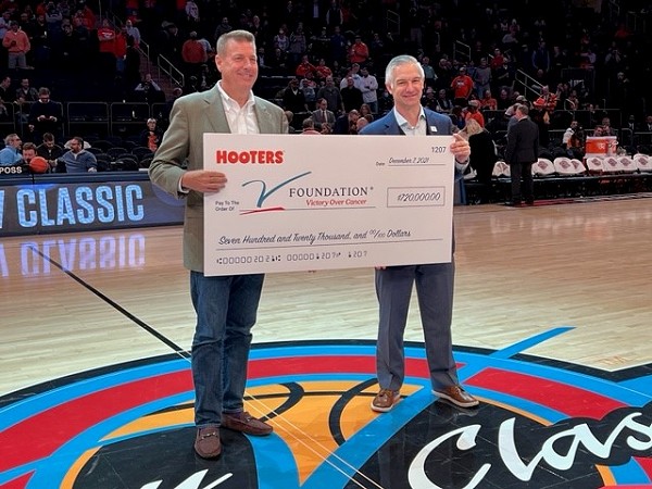 Hooters Donates $720,000 to the V Foundation for Cancer Research to Fight Breast Cancer