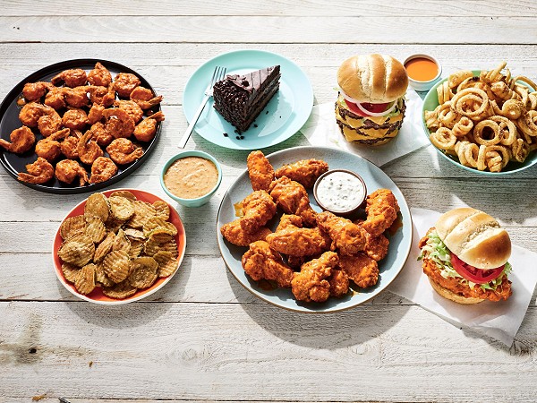 Hooters Spread